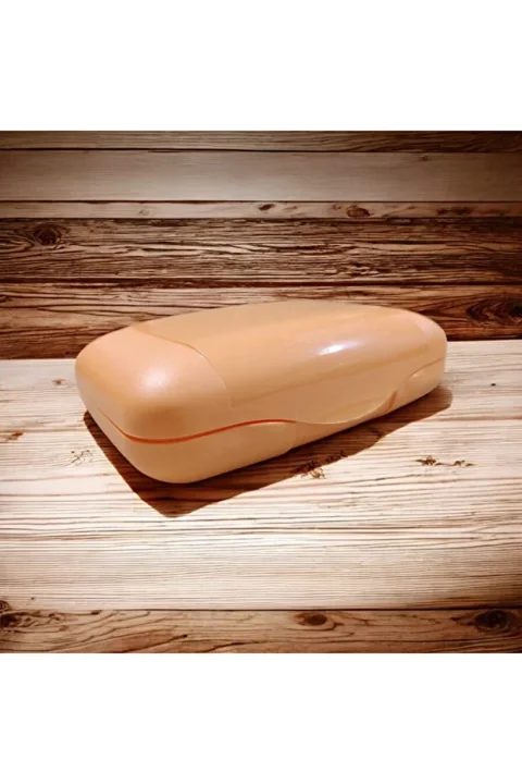 Tupperware Sandwich Keeper – Sağlam Sandviç ve Atıştırmalık Taşıma Kabı