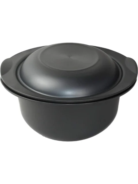 Mikrodalga ve fırın uyumlu, ısıya dayanıklı, çok amaçlı 5 litrelik Tupperware Ultra Pro fırın kabı.