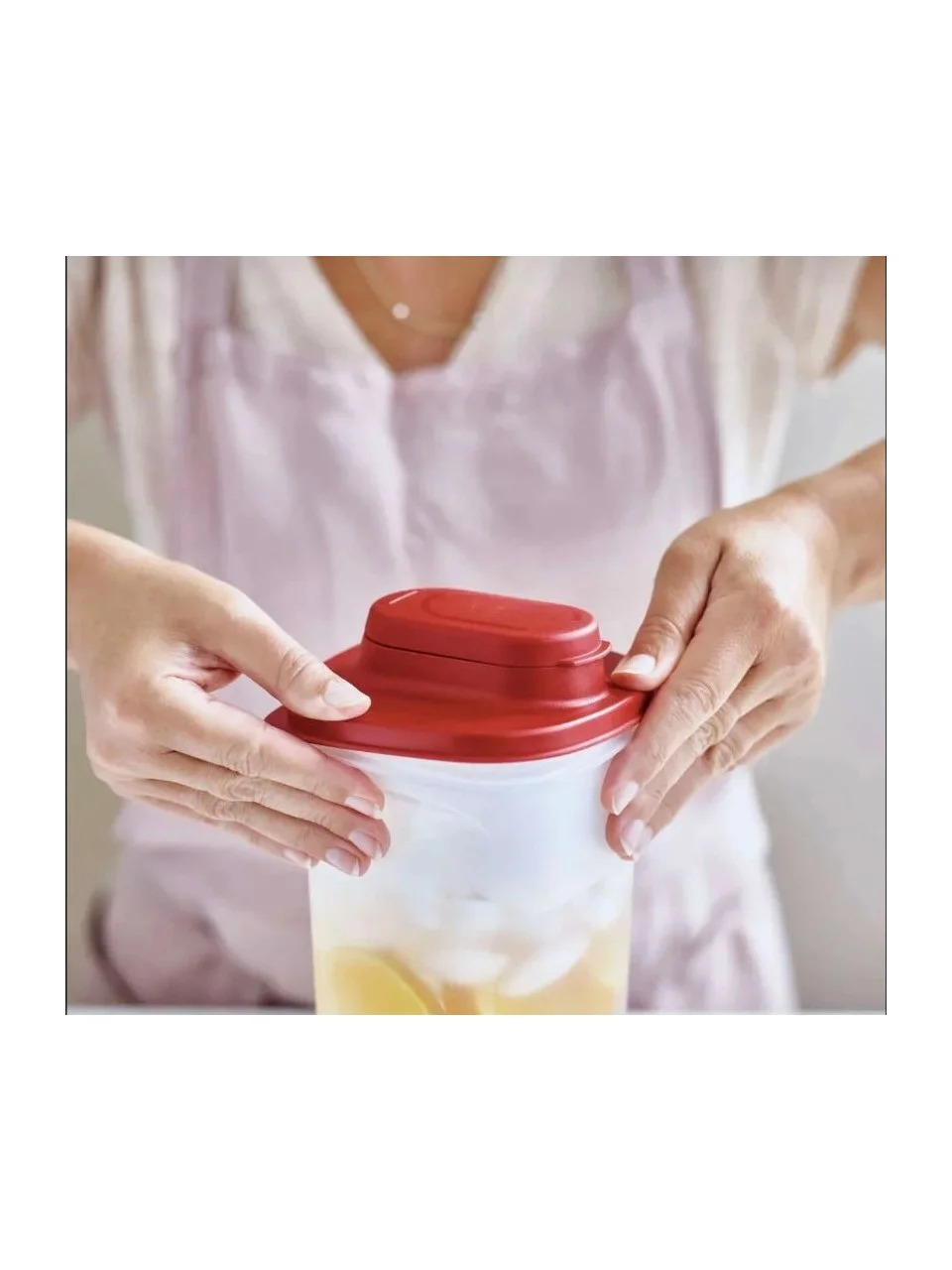 Tupperware Çok Amaçlı Sürahi 2 Litre Kırmızı Kapaklı Yeni